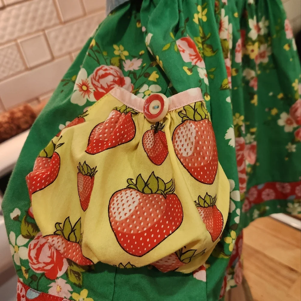 Matilda Jane strawberry fields knot Tie Dress/Tunic, Girls size 6 - Picture 2 of 7